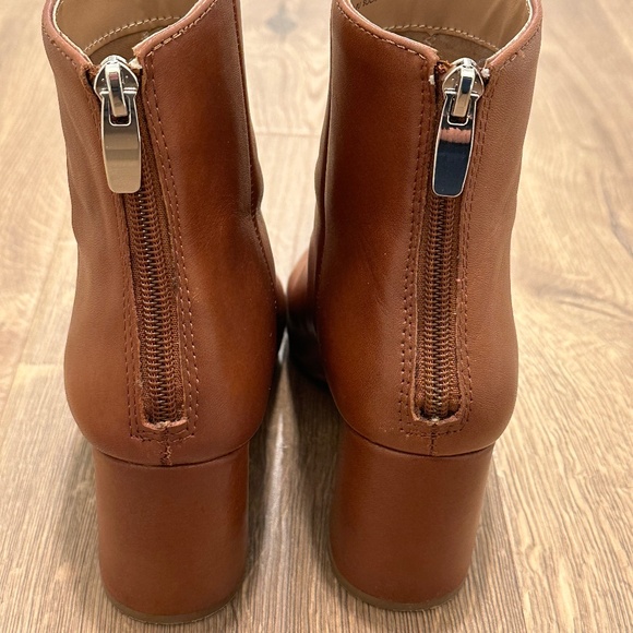 Size 5 - Steve Madden Women's Cognac Booties - Picture 7 of 13